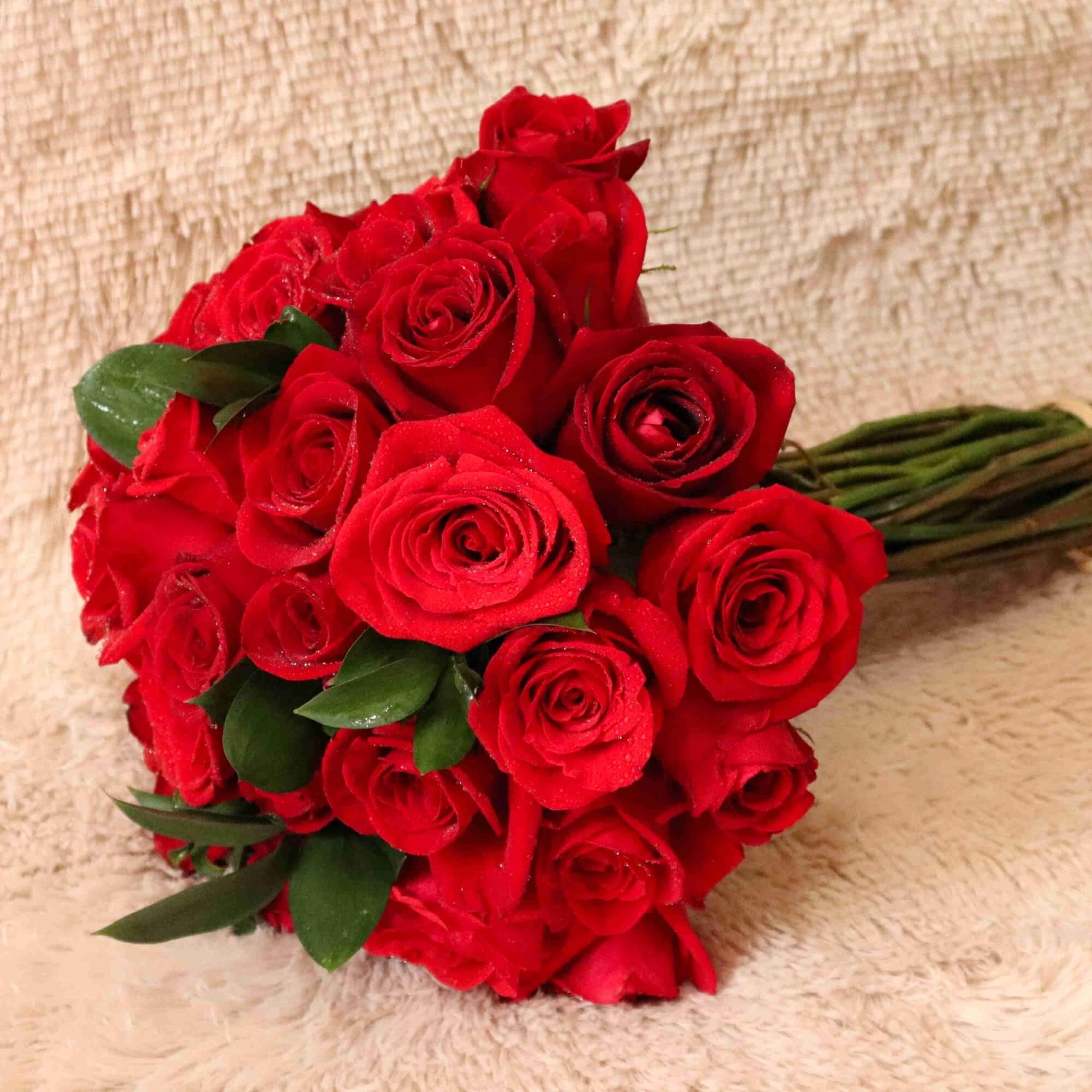 Buquê de 36 Rosas Vermelhas