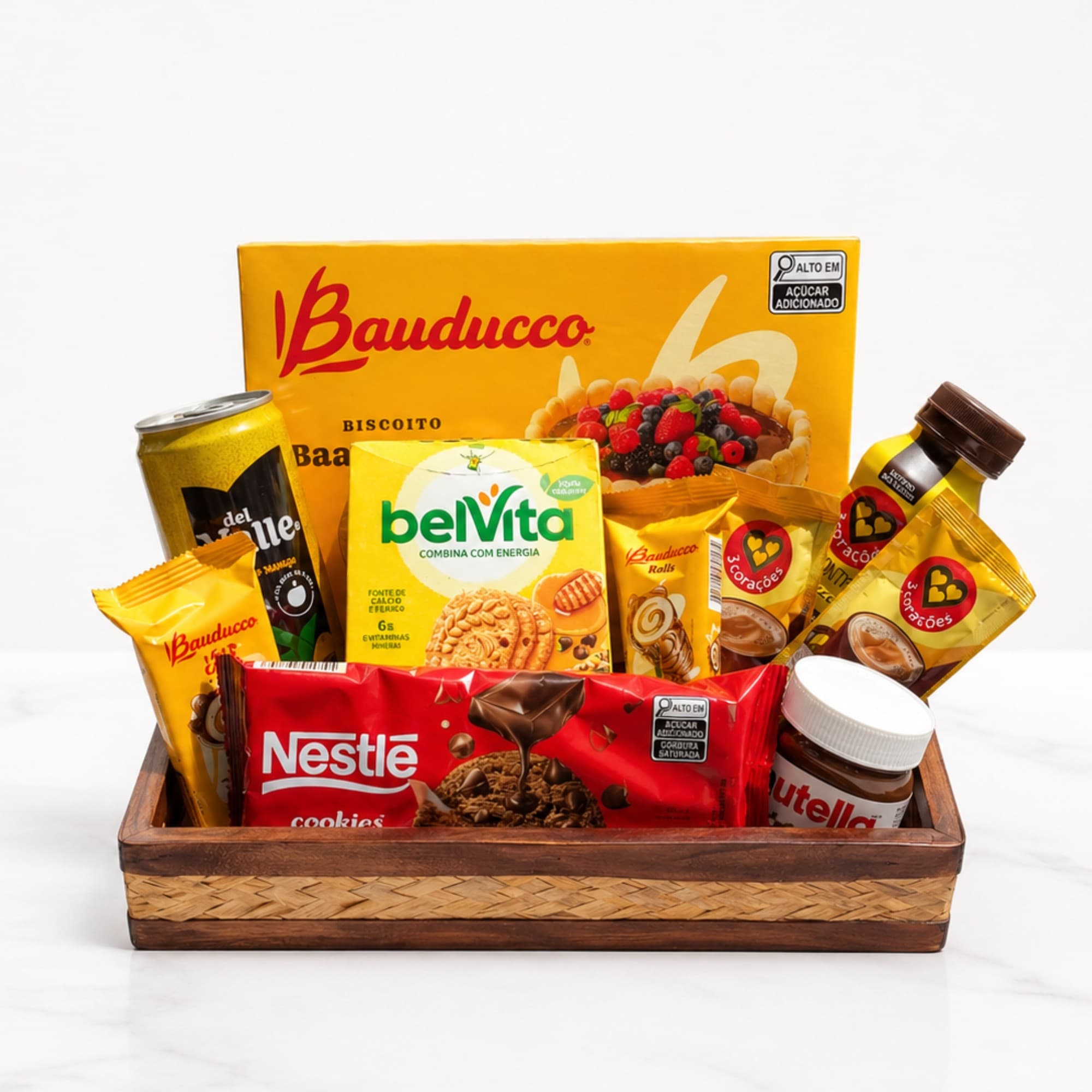 Mini Bandeja de Café da Manhã com Cappuccino, Nutella e Doces